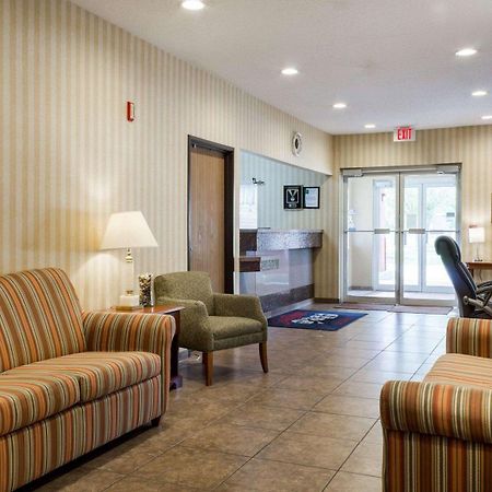 Quality Inn Brookings-University מראה חיצוני תמונה
