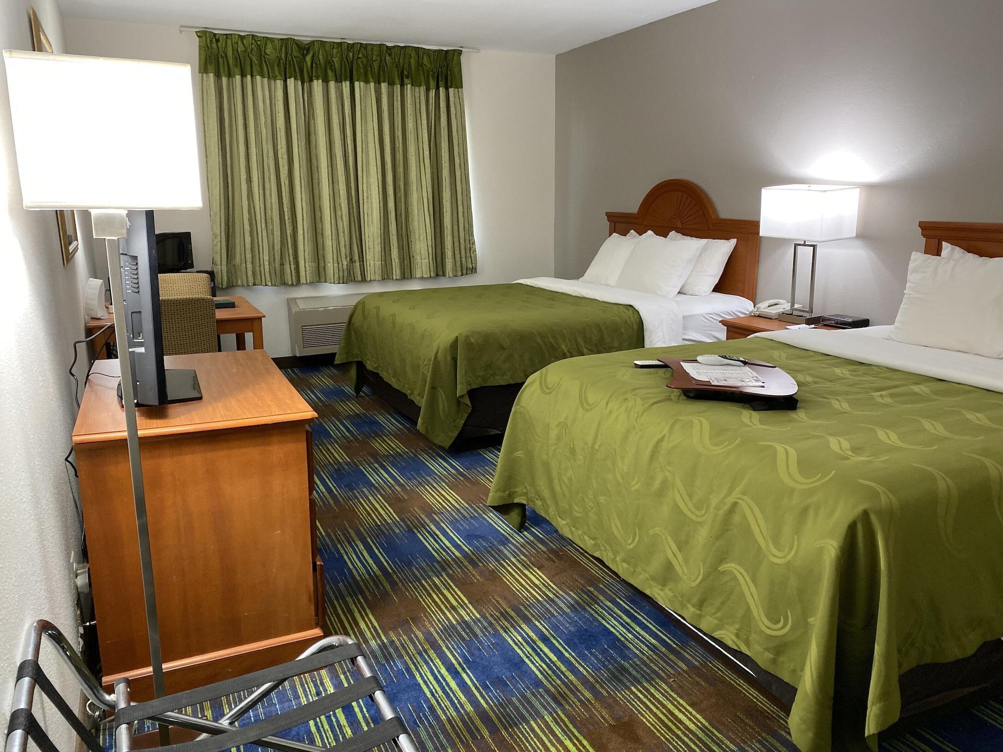 Quality Inn Brookings-University מראה חיצוני תמונה