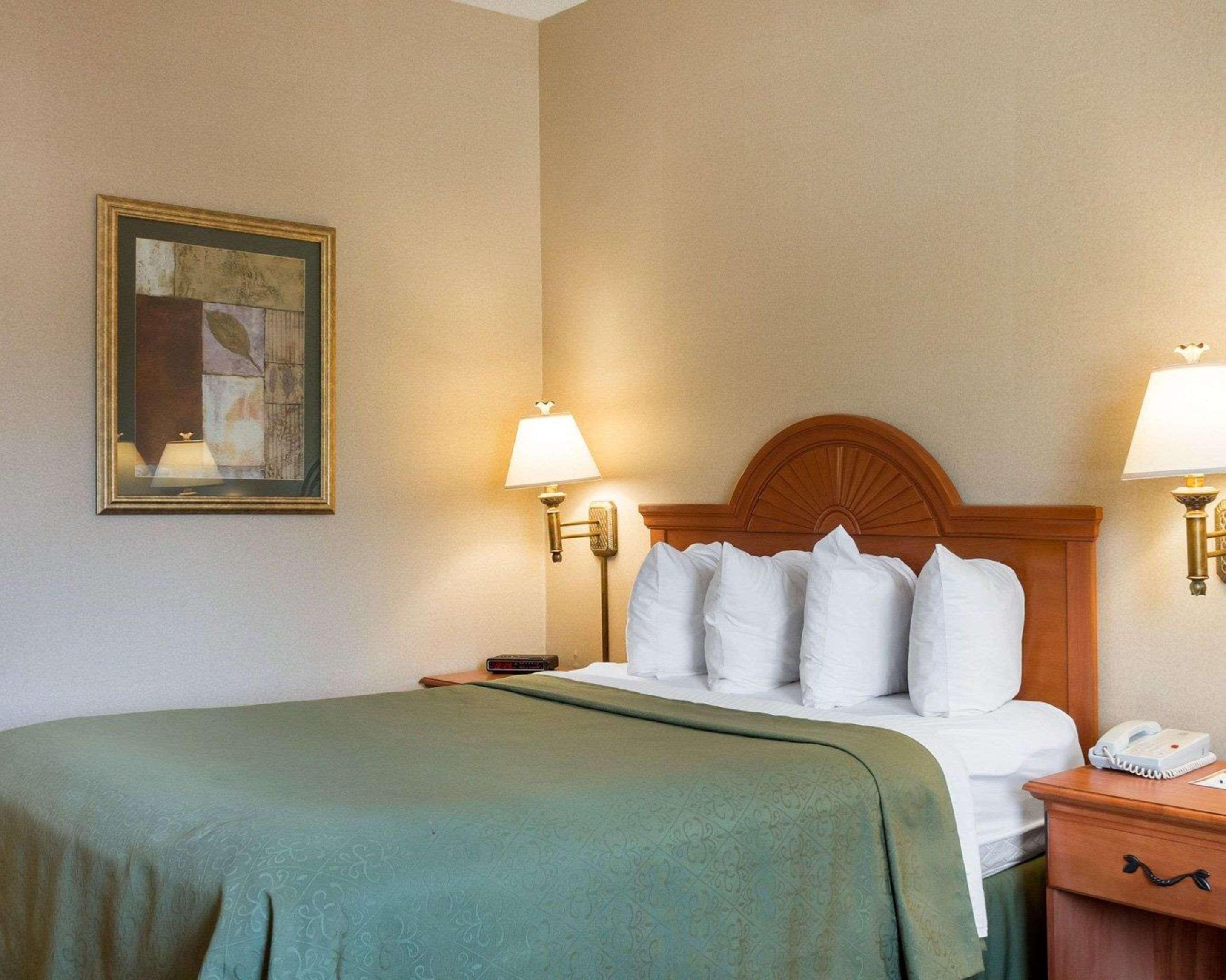 Quality Inn Brookings-University מראה חיצוני תמונה