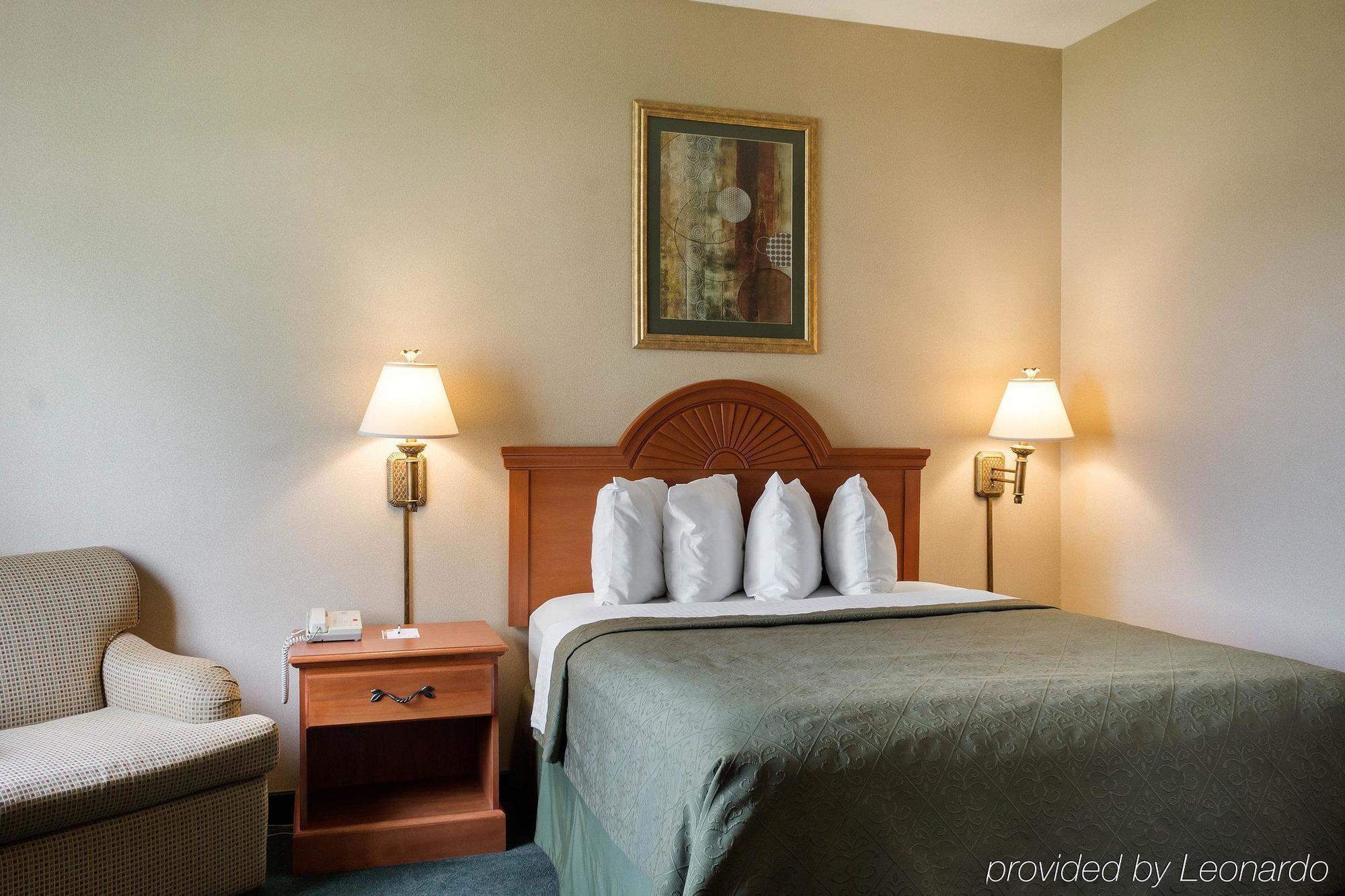 Quality Inn Brookings-University מראה חיצוני תמונה